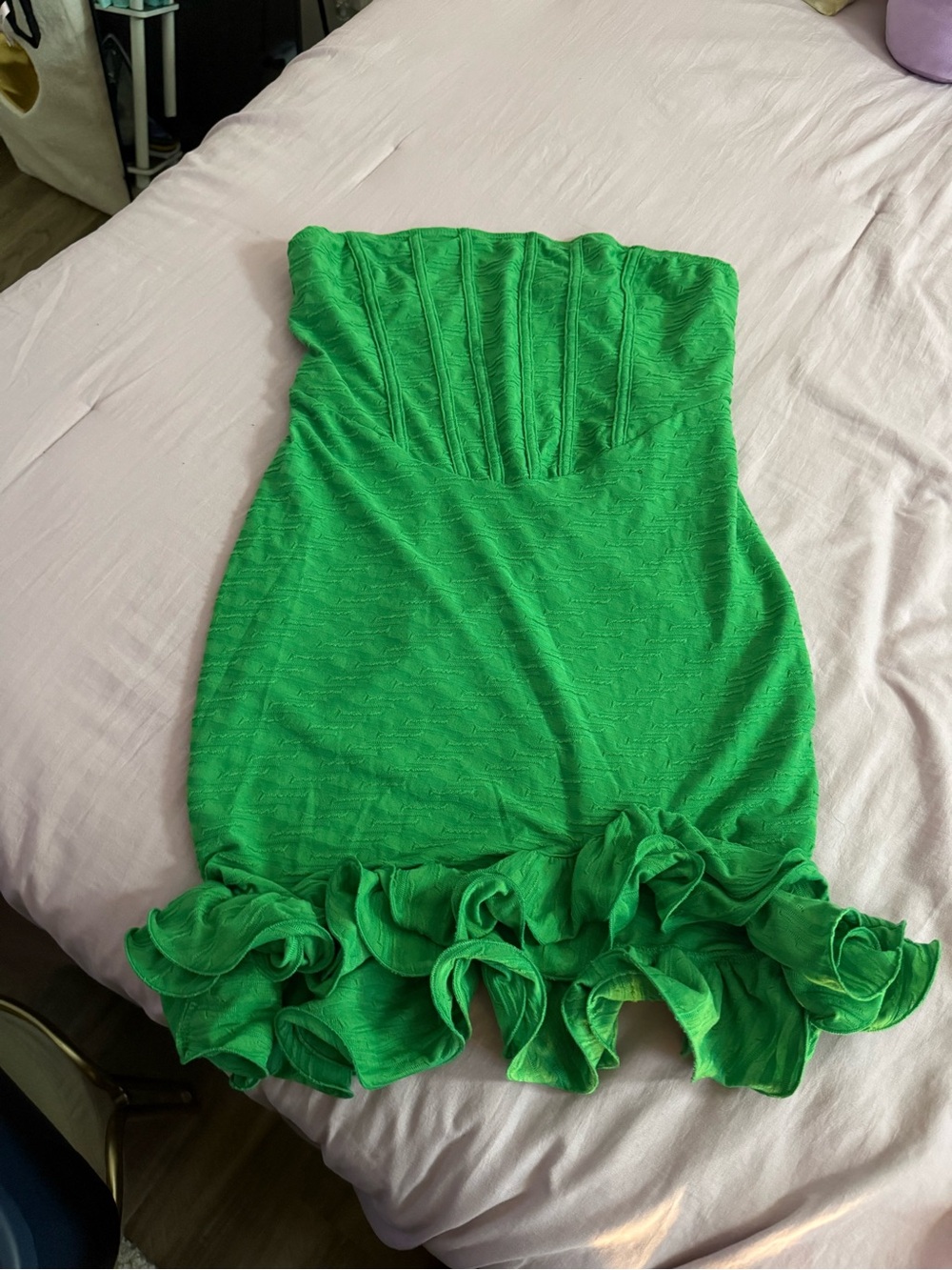 Emerald Strapless Ruffle-Hem Party Dress
